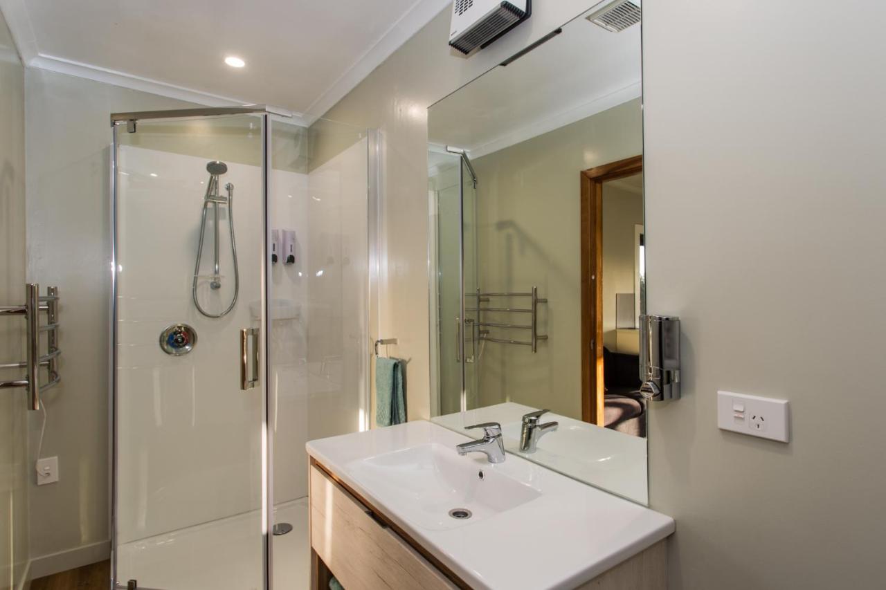 Haast Beach Motel Экстерьер фото