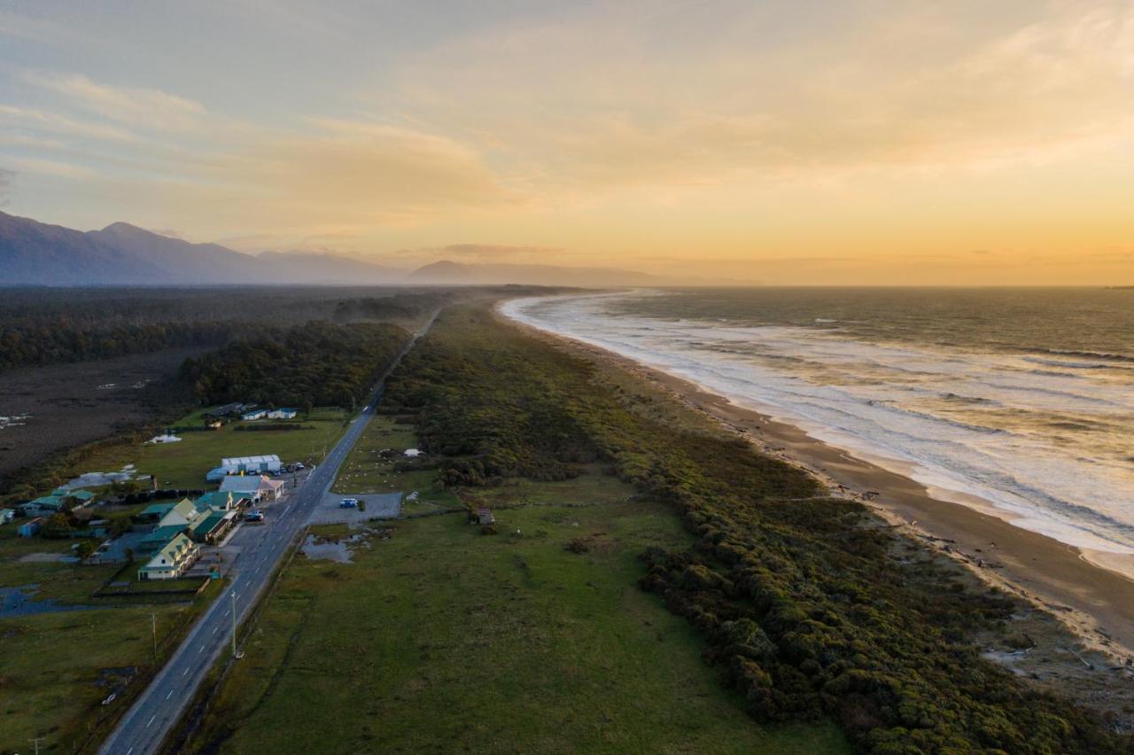 Haast Beach Motel Экстерьер фото