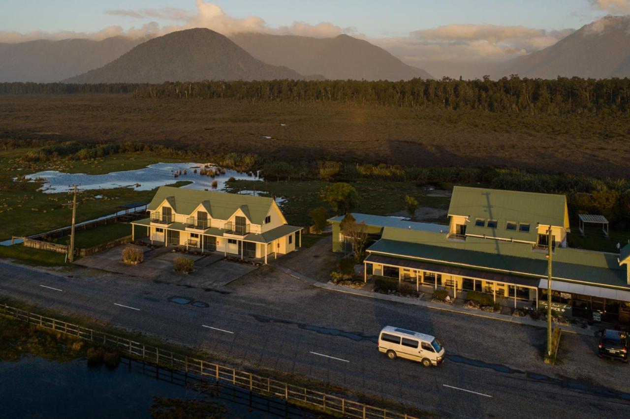 Haast Beach Motel Экстерьер фото