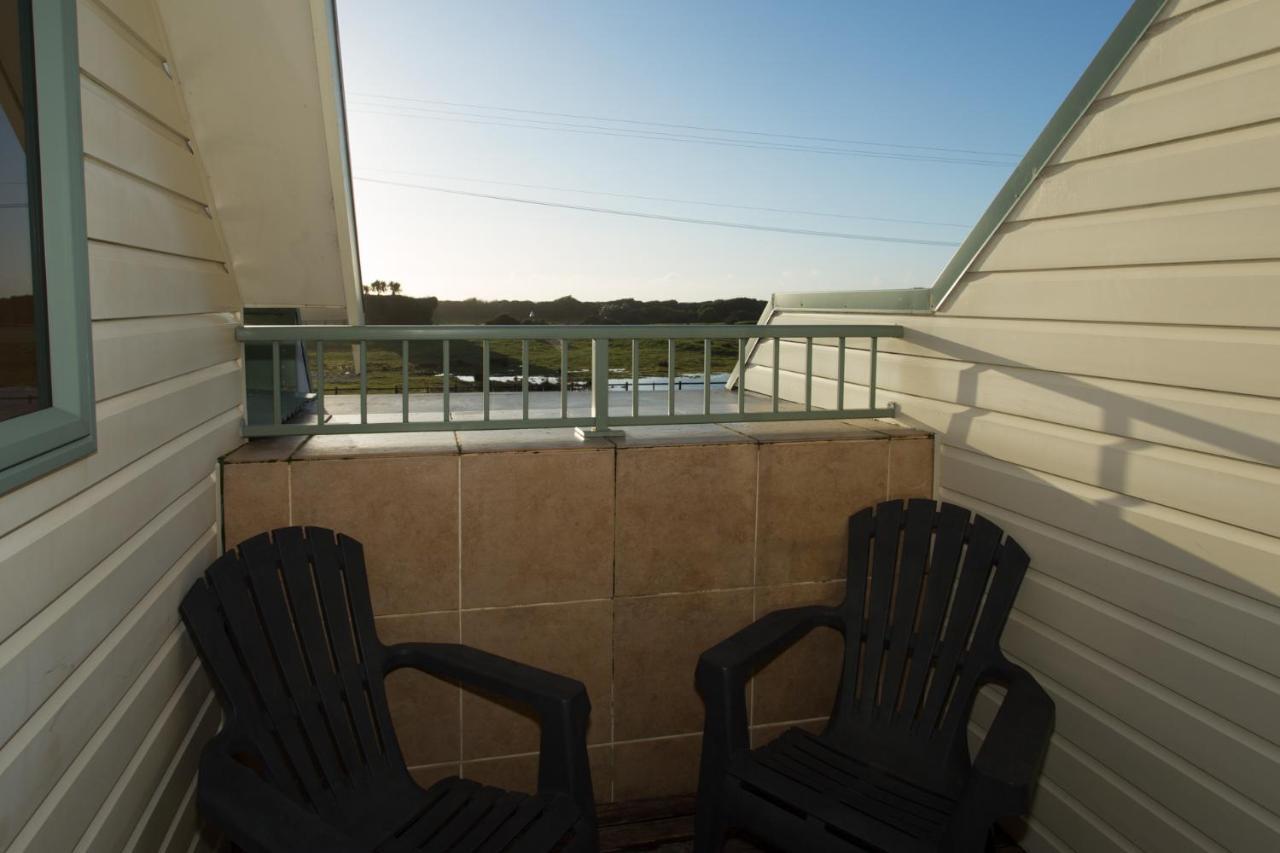 Haast Beach Motel Экстерьер фото
