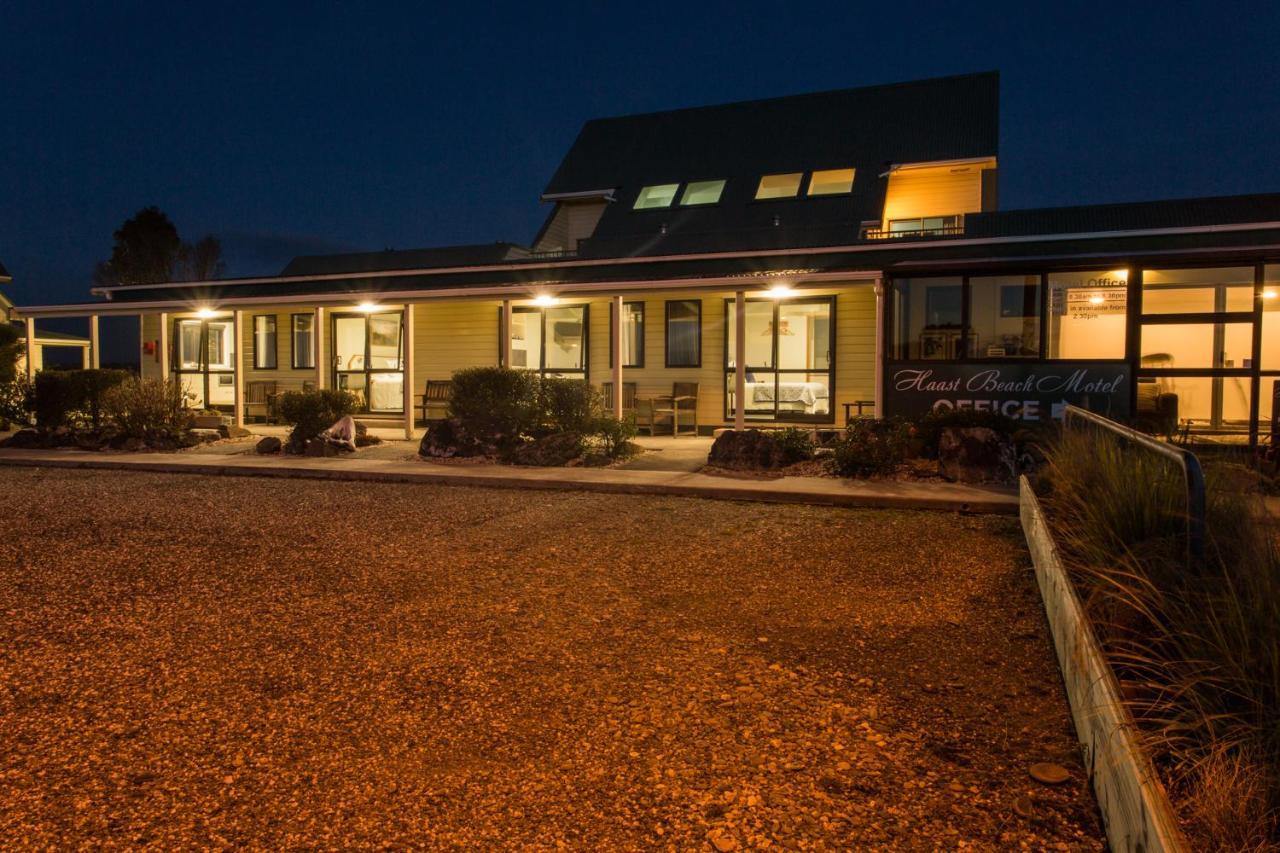 Haast Beach Motel Экстерьер фото