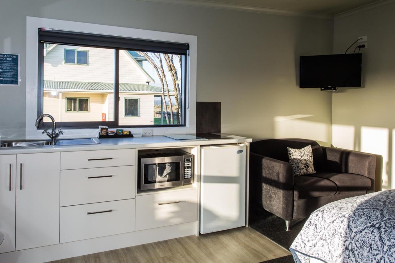 Haast Beach Motel Экстерьер фото